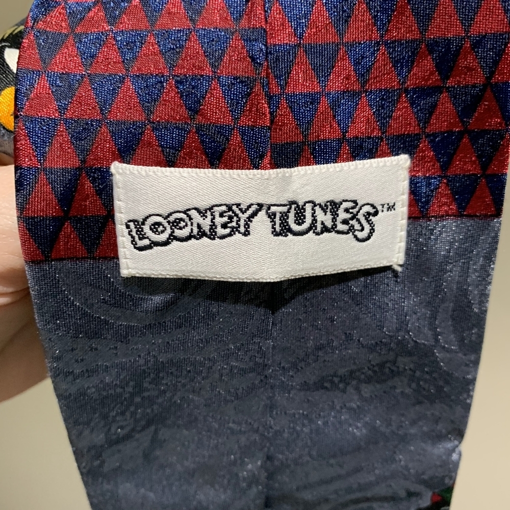 Loony Toons Tie - Picture 2 of 2